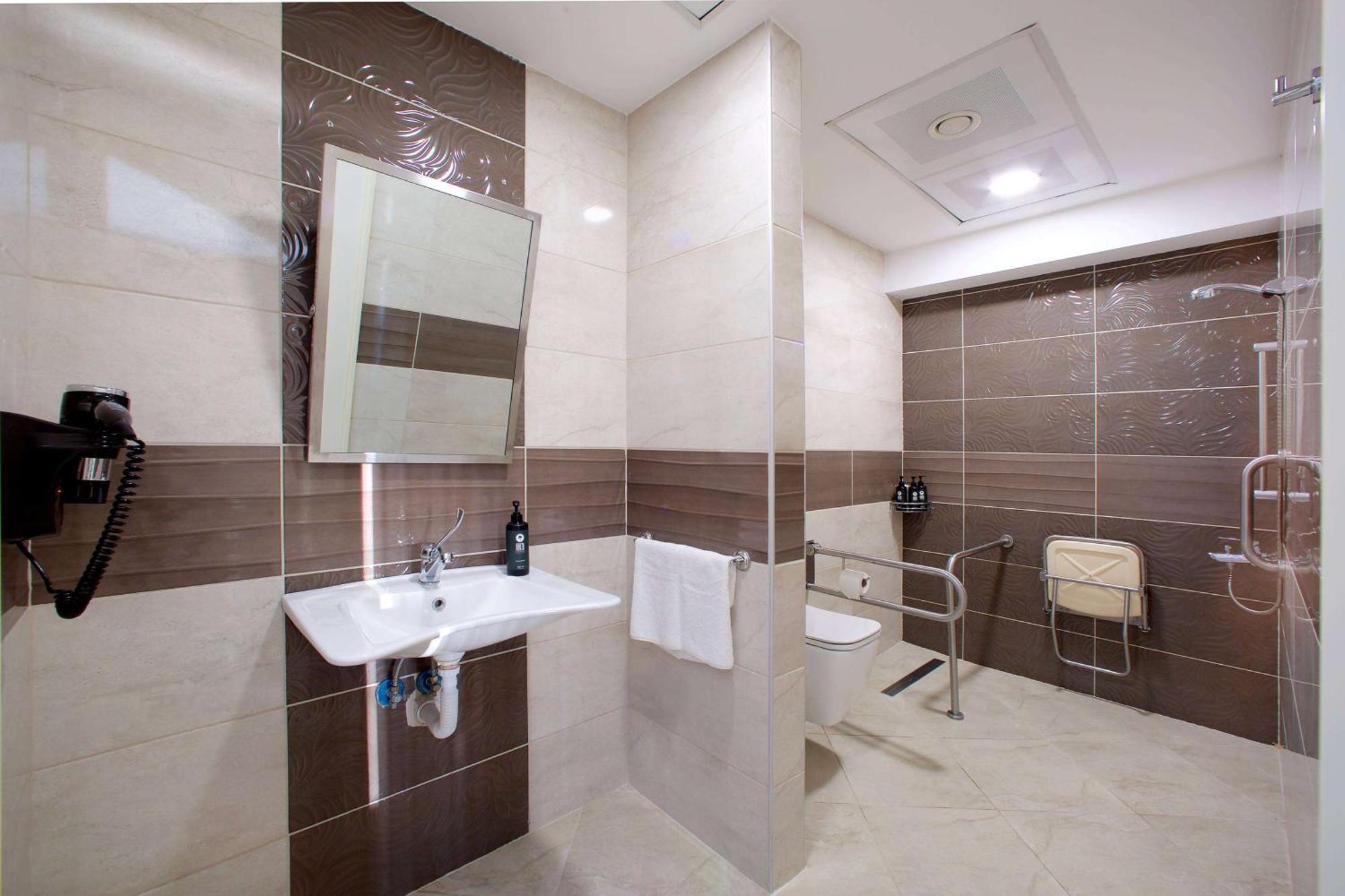 Hotel Ramada By Wyndham Soma Zewnętrze zdjęcie