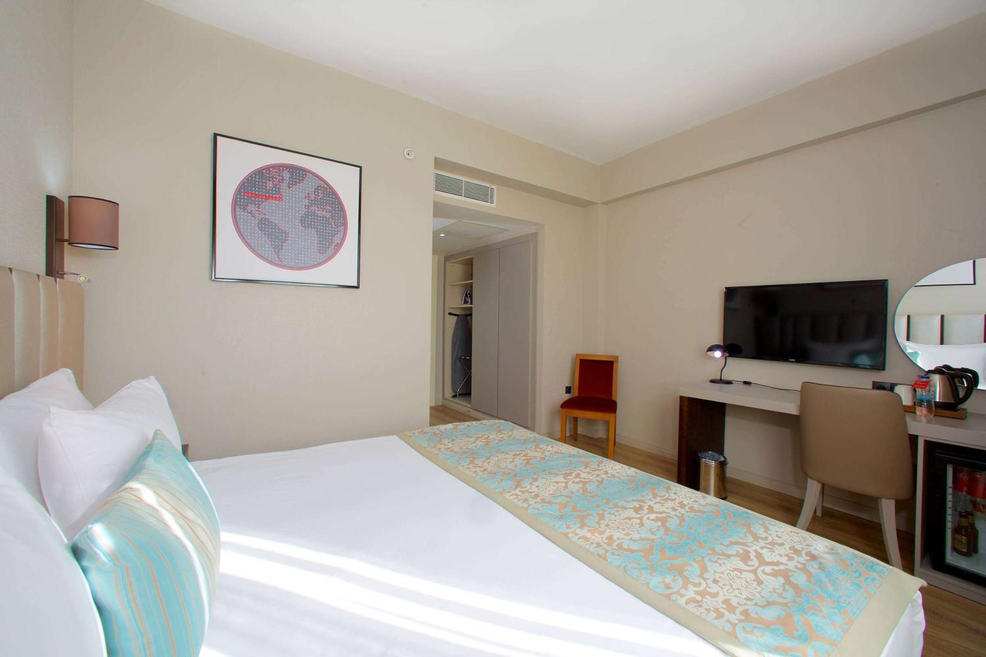 Hotel Ramada By Wyndham Soma Zewnętrze zdjęcie